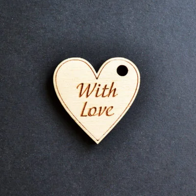 Бирки with love heart